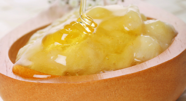 Masques au citron pour cheveux tristounets