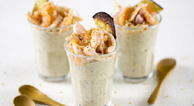 Verrines de truite, aubergine et sésame