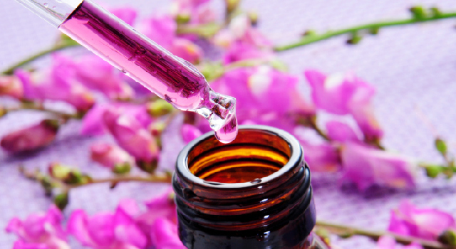 Les huiles essentielles : mode d’emploi