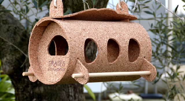 Une Mangeoire à Oiseau Construite En Moins De 5 Minutes