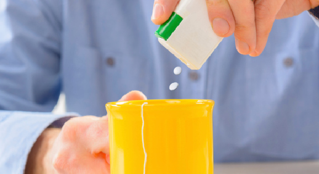 Stevia, aspartame... permettent-ils vraiment de réguler son poids ?