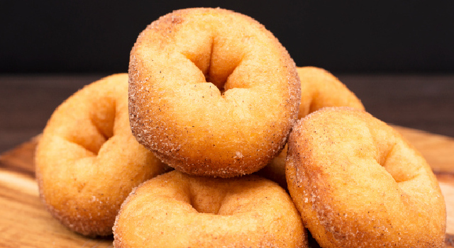 Préparer une pâte à beignets