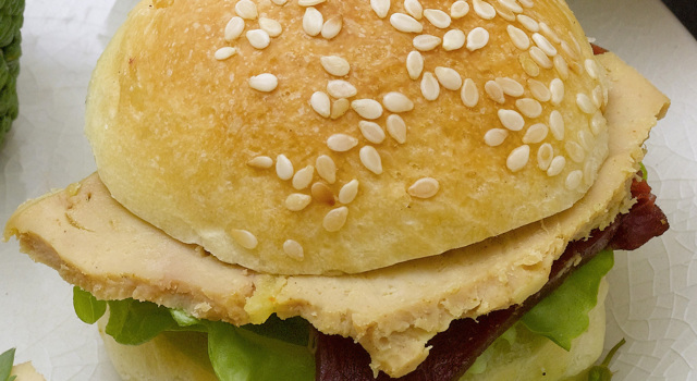 Mini-hamburgers au foie gras