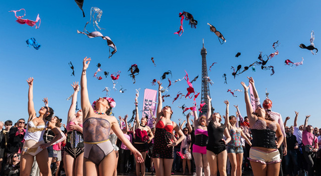 Dimanche, lancez votre soutif contre le cancer du sein !