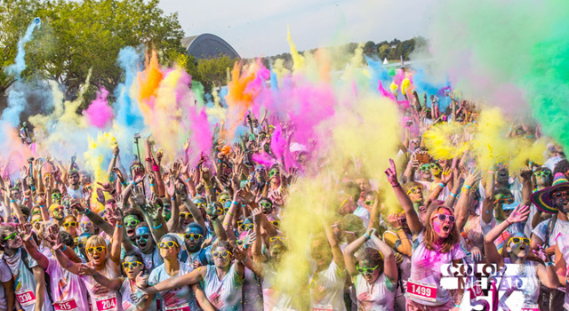 Rejoignez le Color Me Rad tour, une course complètement folle !