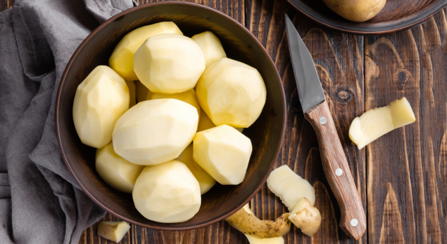 Comment bien éplucher ses légumes pour conserver leurs bienfaits santé ?