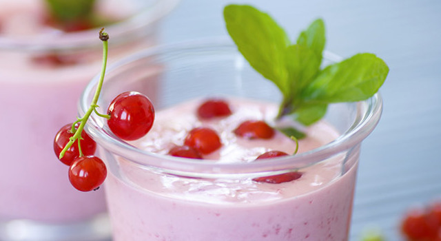 Smoothie apéritif aux groseilles