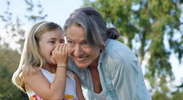 Vous commencez à mal entendre ? Les clés pour bien vivre la perte de ses capacités auditives