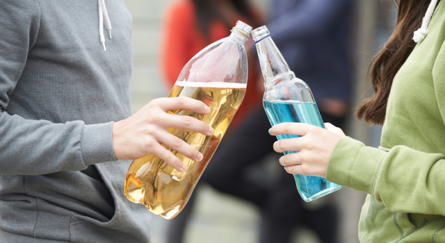 Un nouveau cocktail inquiétant à base de sirop contre la toux utilisé par les ados