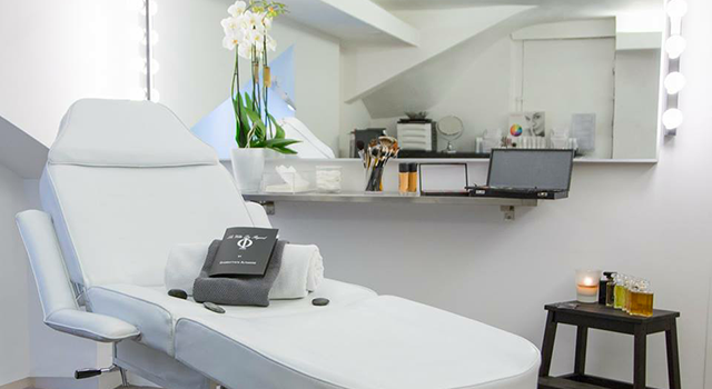 Un nouvel institut parisien pour un regard sublimé