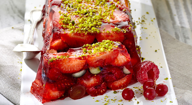 Terrine aux fruits rouge, fromage blanc mentholé