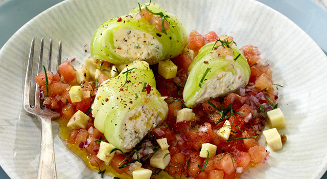 Cannellonis de feta, tartare de tomates et champignons