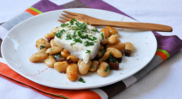 Filet de merlu sur Haricots Tarbais au chorizo