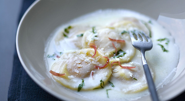 Ravioles au chèvre et jambon cru Aoste