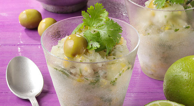 Granité au citron vert, olives vertes et coriandre fraîche