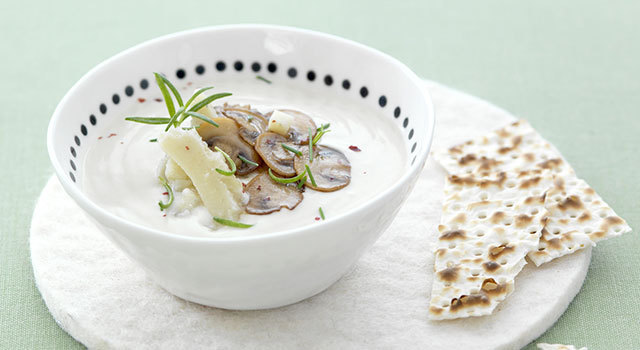 Crème d’artichauts et carpaccio de champignons