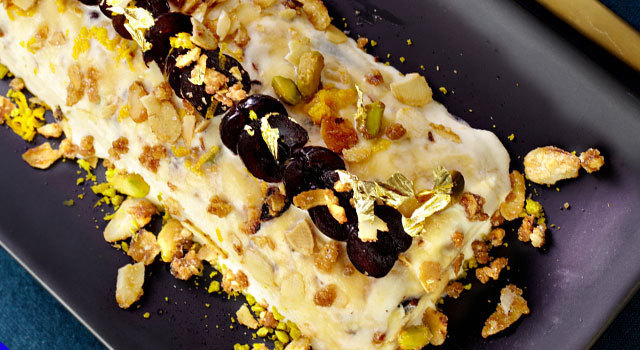 Bûche de nougat glacé  et amarena