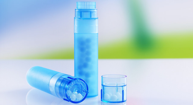 Maladie de Parkinson : l’homéopathie peut vous aider