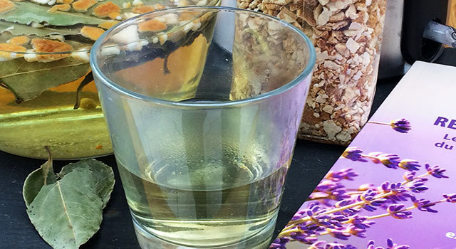 DIY : une infusion laurier et orange pour se remettre naturellement d'une grippe