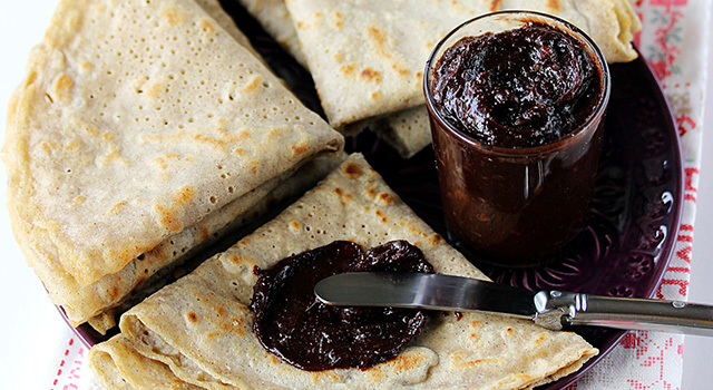 Crêpes épeautre et sarrasin, pâte à tartiner chocolatée
