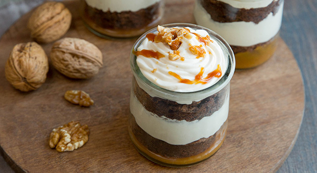 Verrine de brownie chantilly au caramel