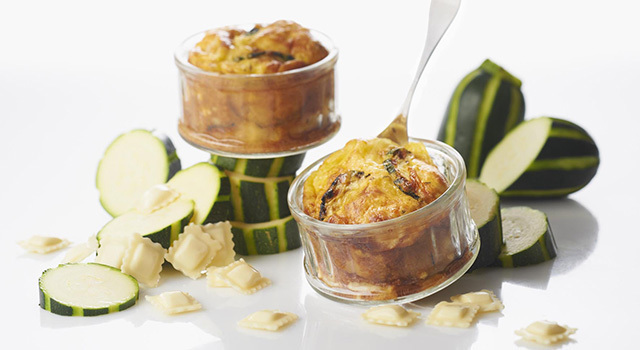 Flans de courgettes et ravioles au chèvre et fines herbes