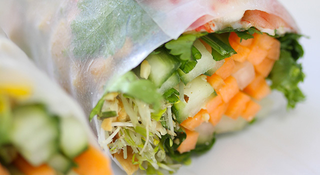 Rouleaux d’été aux Gambas bio & Pensées sauvages