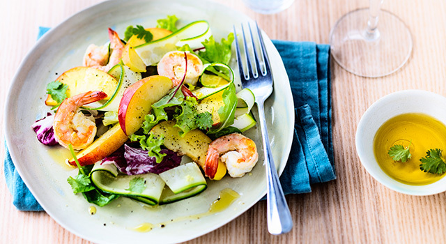 Salade de nectarines, crevettes et courgettes