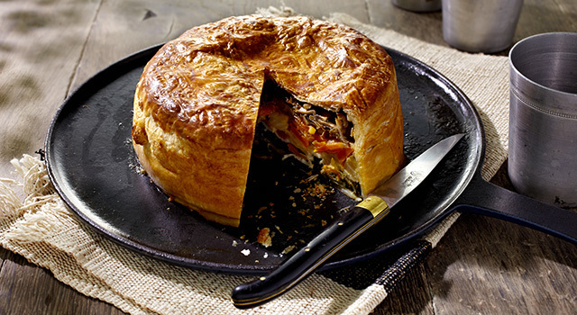 Tourte feuilletée aux légumes et mozzarella