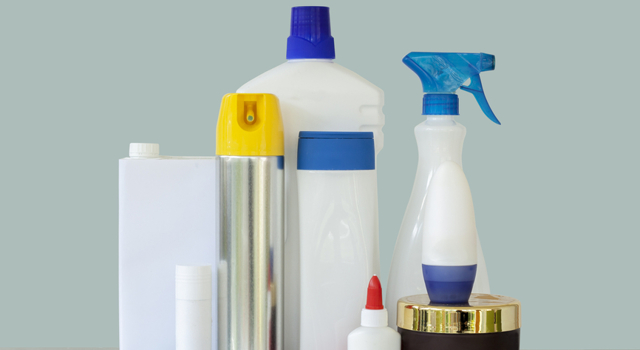 Faire le tri dans ses cosmétiques