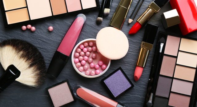 Donnez une seconde vie à vos cosmétiques inutilisés et/ou périmés