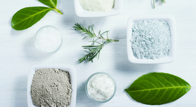 Masque capillaire purifiant à la sauge et au romarin