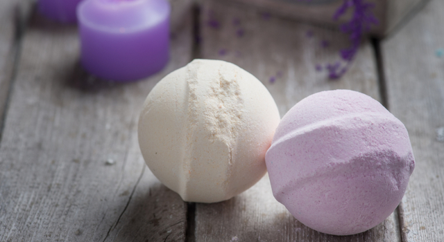 DIY : Boules de bain effervescentes